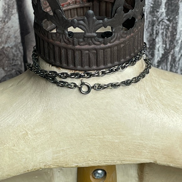 Pewter Mercury Winged Helmet Herald Necklace - Picture 4 of 5